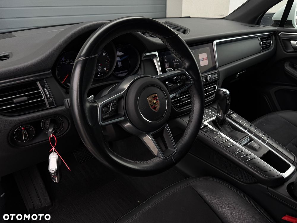 Porsche Macan PDK - 16