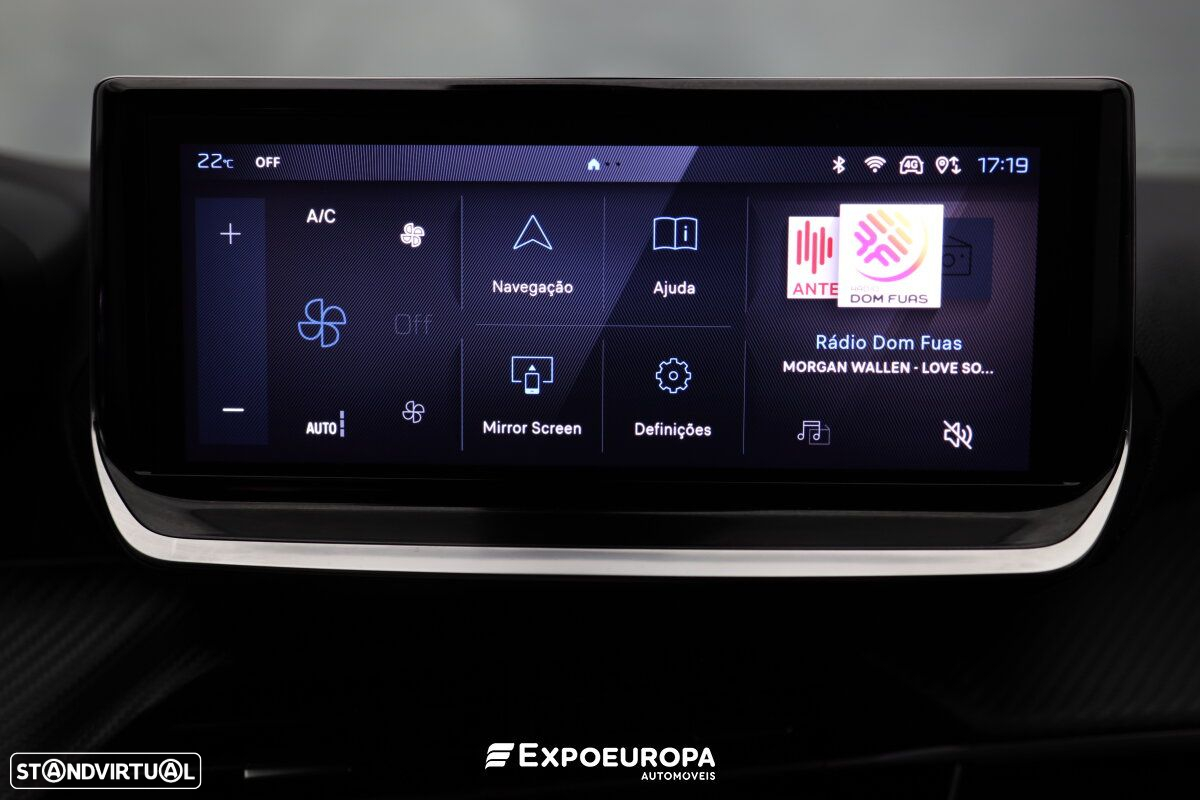 Peugeot 2008 PureTech 130 EAT8 Allure - 27