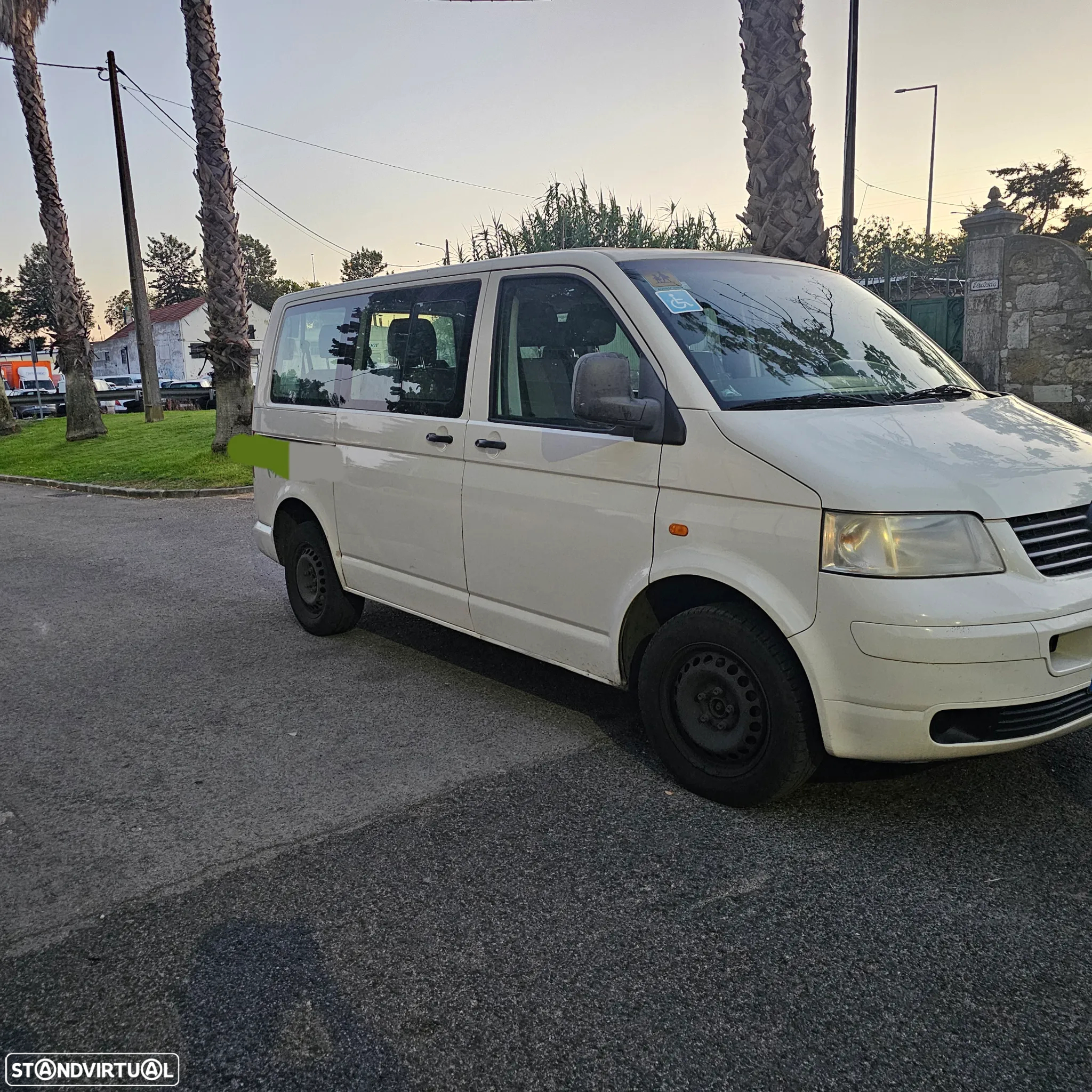 VW Transporter Transport 1.9 TDi 102 Longo Extra AC - 3