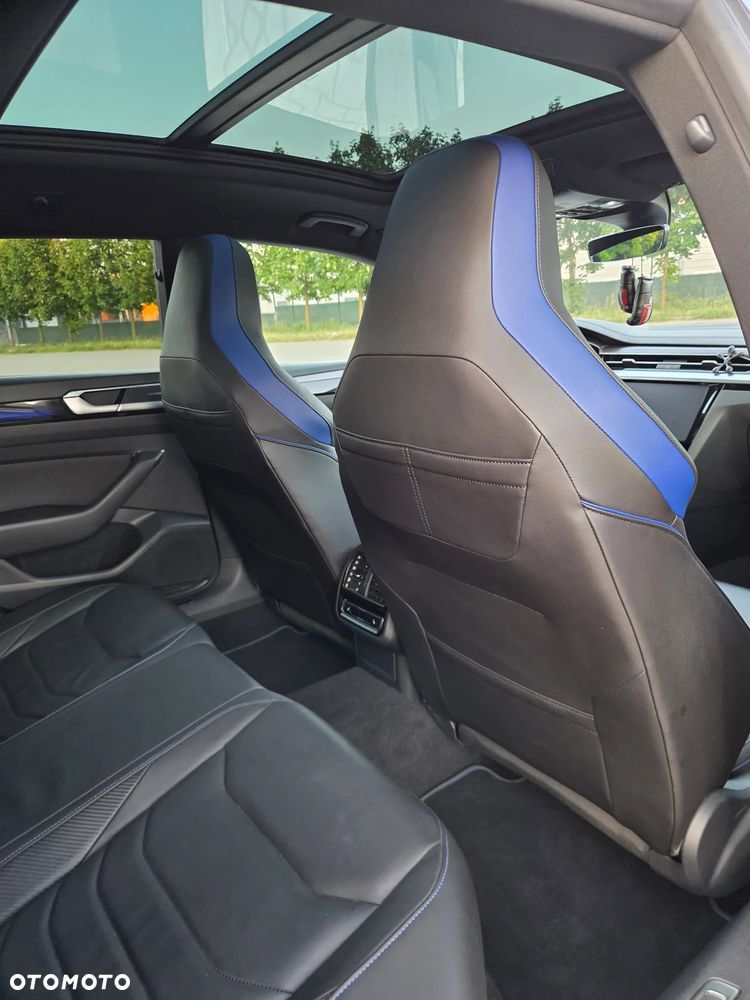Volkswagen Arteon 2.0 TSI 4Motion R DSG - 20