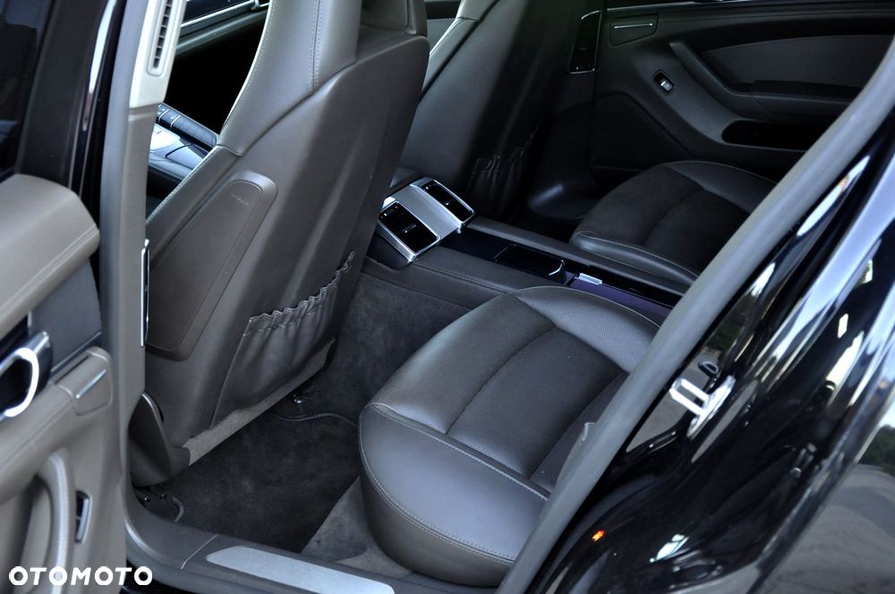 Porsche Panamera Diesel - 31