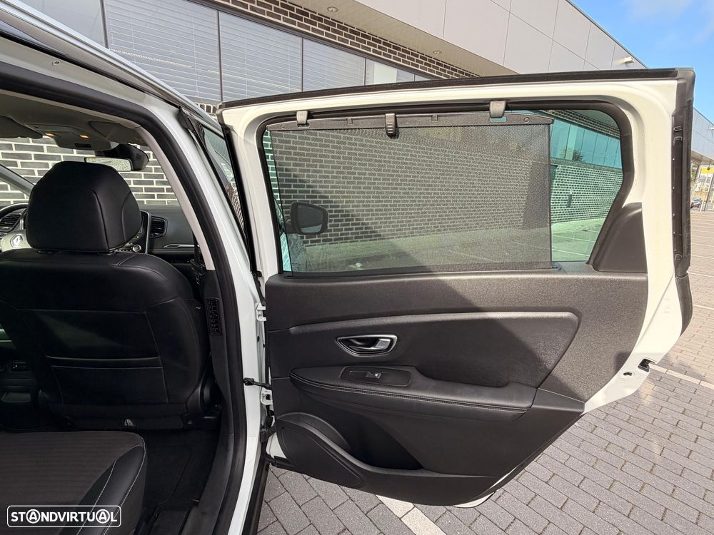 Renault Grand Scénic - 16