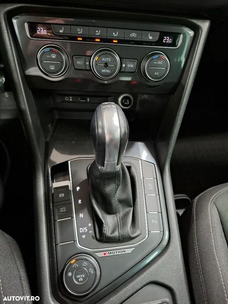 Volkswagen Tiguan 2.0 TDI DPF DSG 4Mot Highline - 25