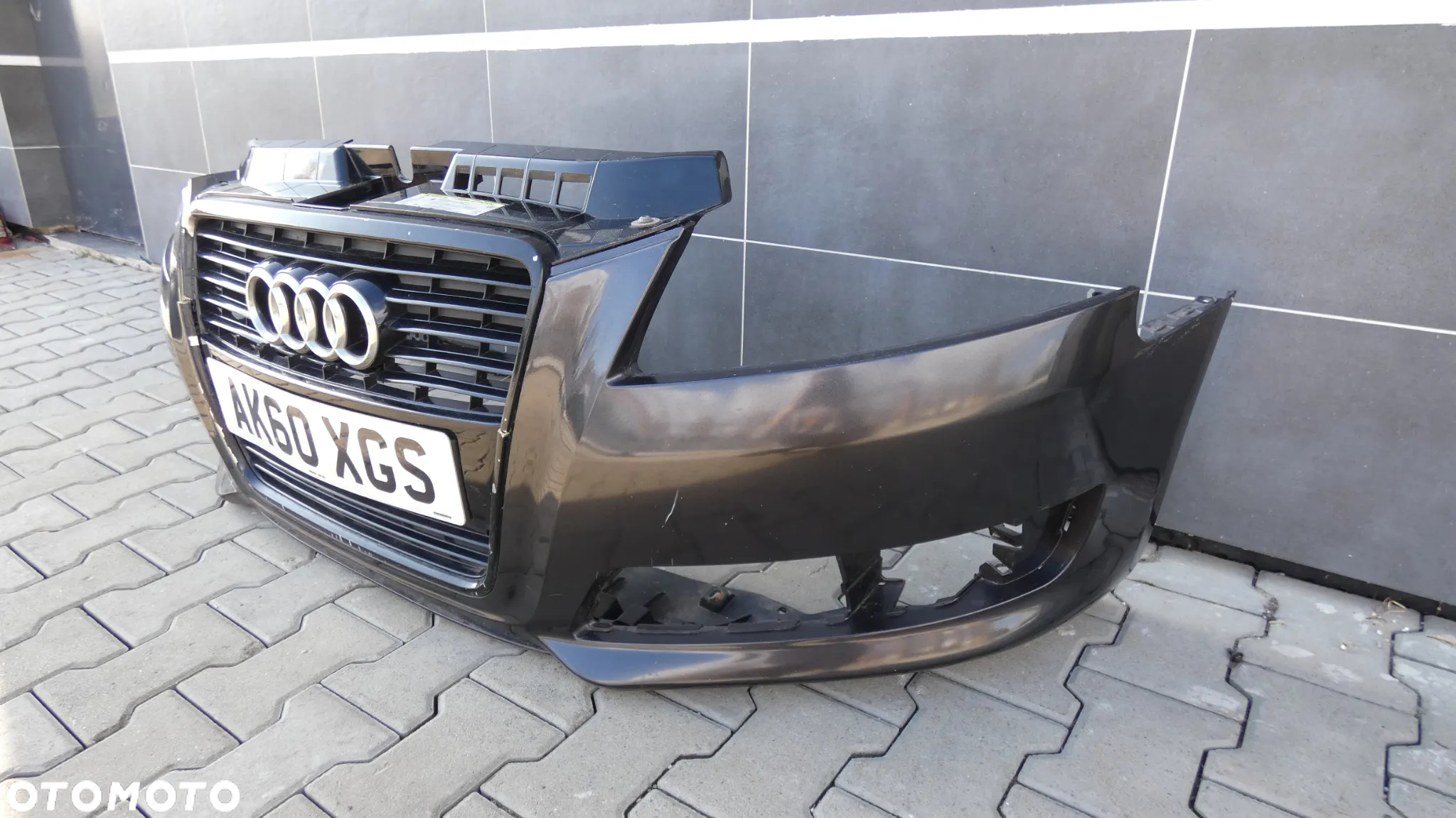 AUDI A3 8P LIFT ZDERZAK PRZÓD PRZEDNI SZARY LZ7L GORLICE K01/39 - 2