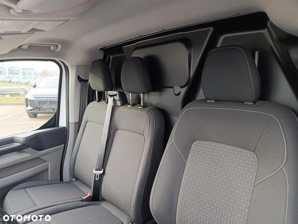 Ford Tranist Custom - 12