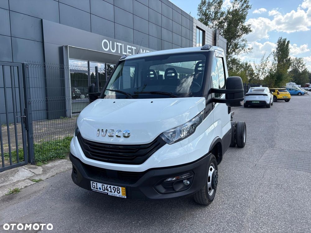 Iveco Daily 35C180 3.0 180 km Manual rozstaw 3.45 - 2