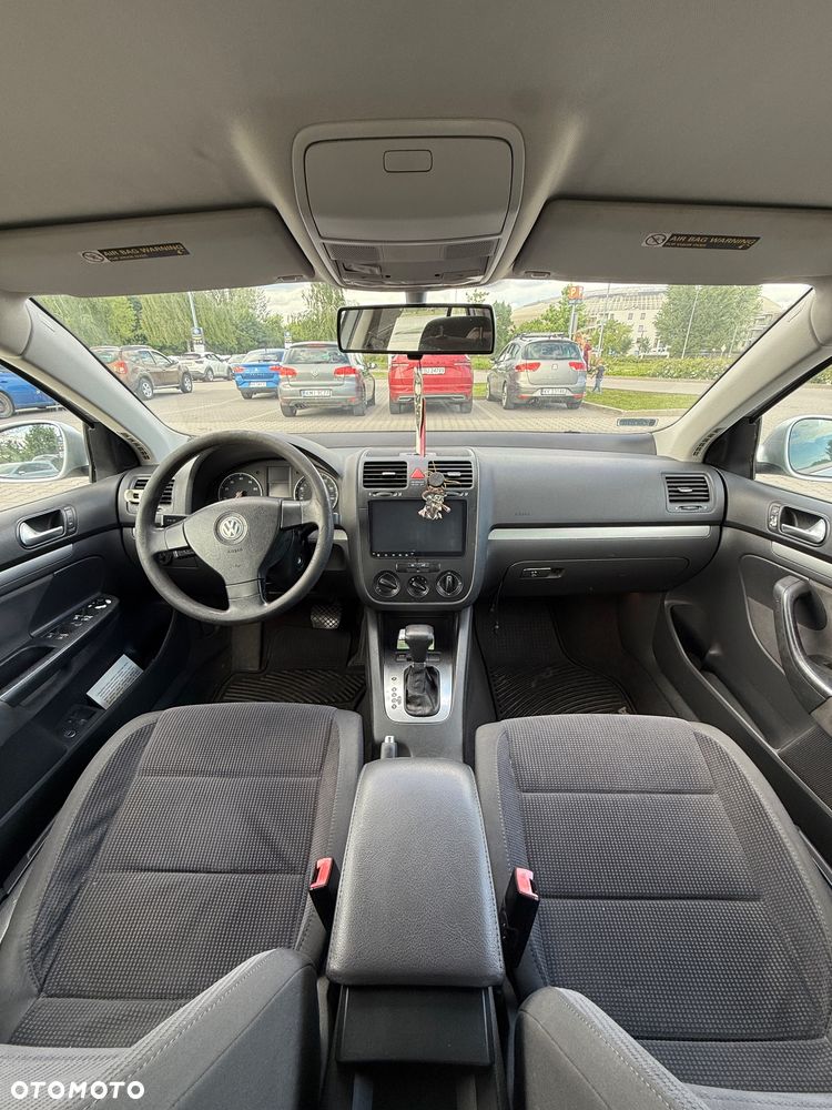 Volkswagen Jetta 2.5 - 7
