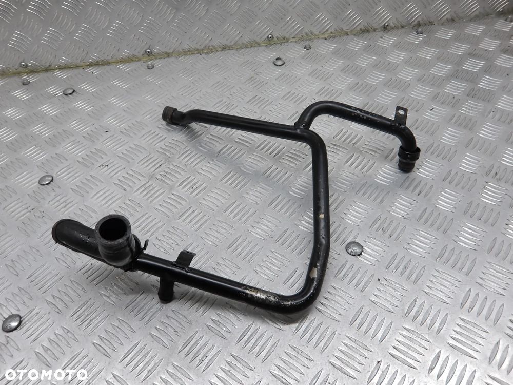 PASSAT B5 FL SEDAN 2.5 TDI 4MOTION WĄŻ RURA WODY 0121109H - 3