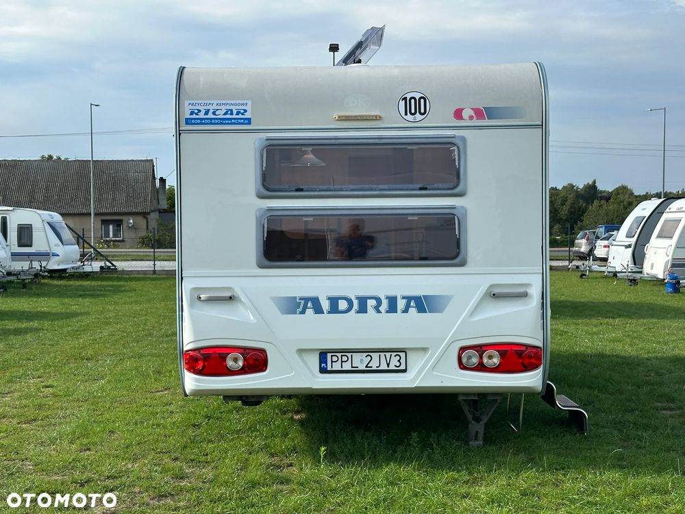 Adria ADORA 542 TK z przedsionkiem Isabella i łóżkami piętrowymi. - 2