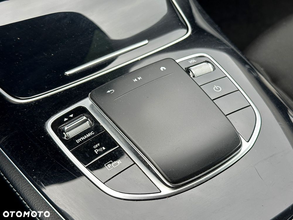 Mercedes-Benz Klasa E 300 de 9G-TRONIC Avantgarde - 17