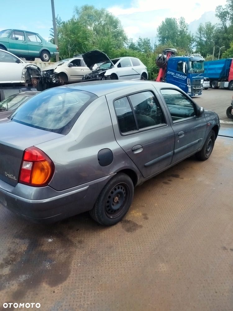 Renault Thalia na części. - 7