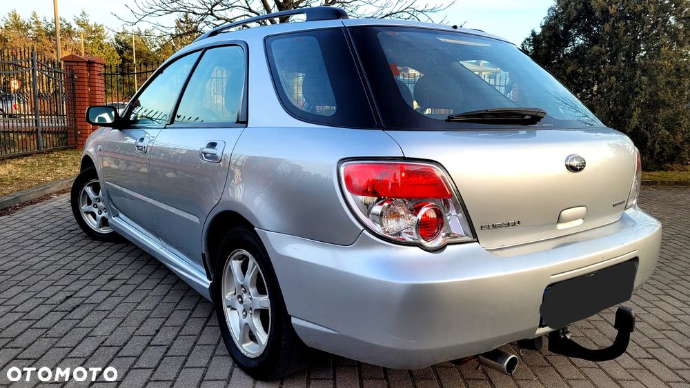 Subaru Impreza 1.5R - 7