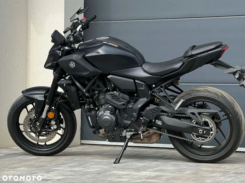 Yamaha MT - 7
