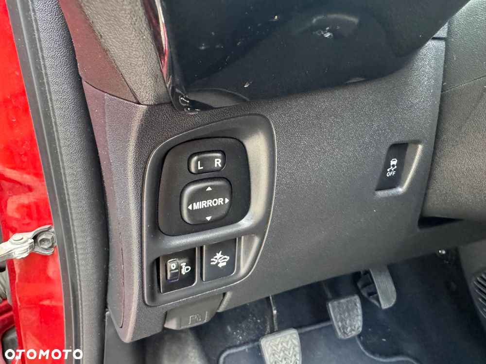 Toyota Aygo 1.0 VVT-i JBL Edition - 28