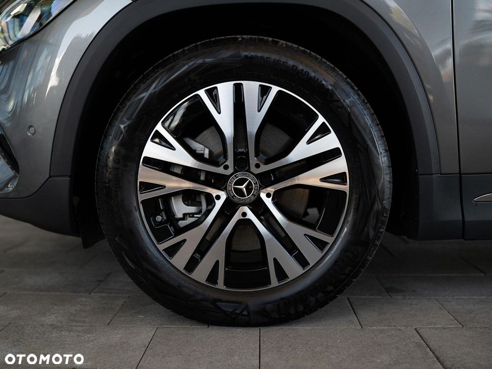 Mercedes-Benz GLA - 7