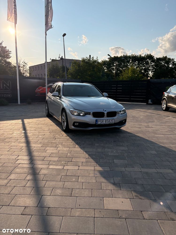BMW Seria 3 318d - 2