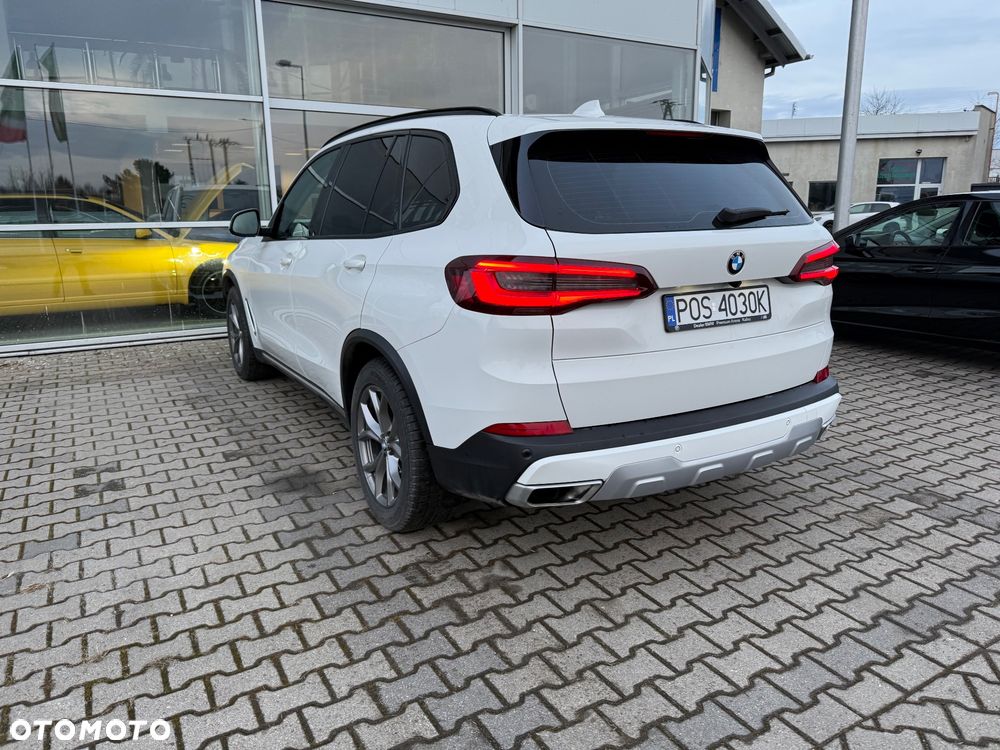 BMW X5 xDrive30d - 16