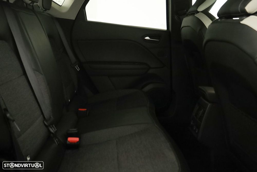 Renault Captur 1.0 TCe Techno Bi-Fuel - 24