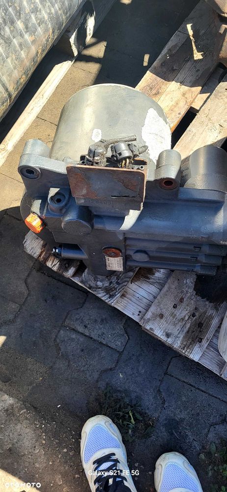 Zawór skrętnej osi pompa olejowa Econic - 7