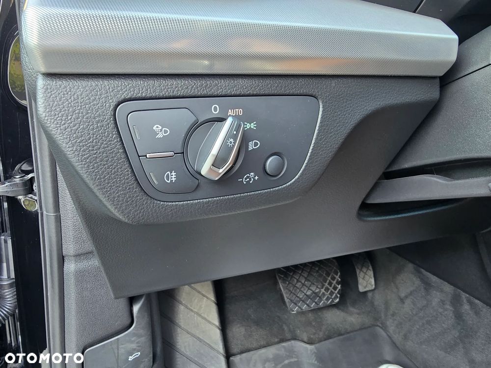 Audi Q5 40 TDI quattro S tronic sport - 29