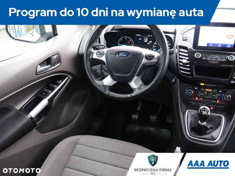 Ford Tourneo Connect - 8