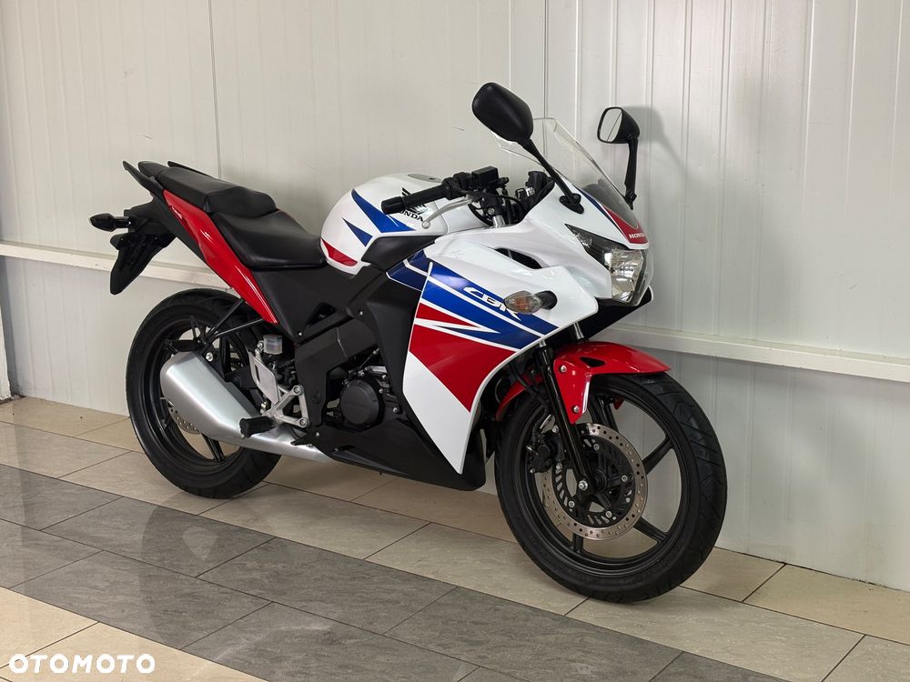 Honda CBR - 1