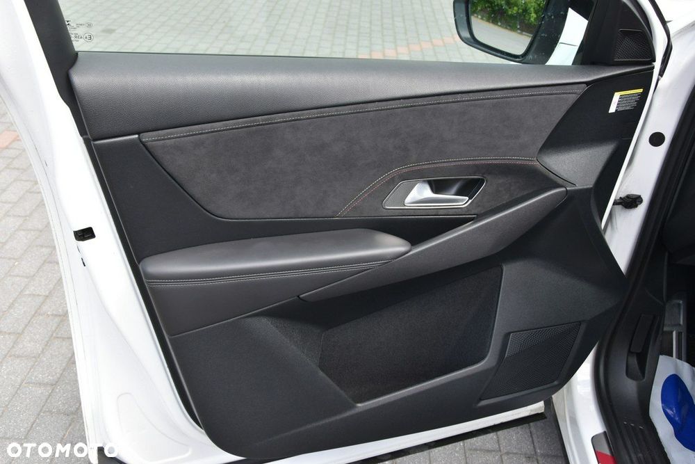 DS Automobiles DS 7 Crossback 1.5 BlueHDi So Chic - 28