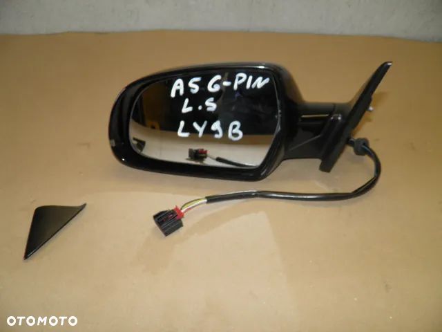 LUSTERKO LEWE AUDI A5 6-PIN LY9B - 8