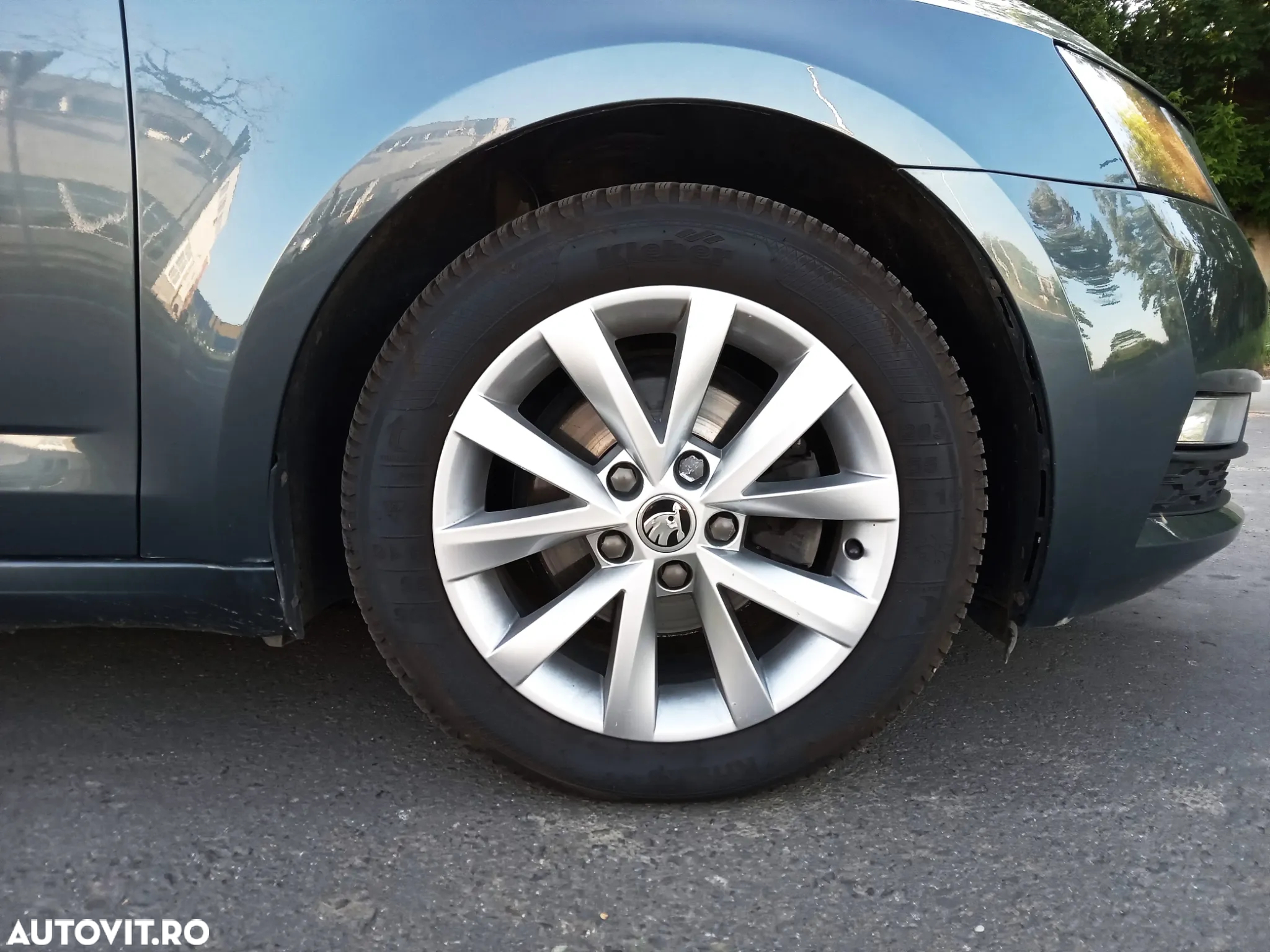 Skoda Octavia 1.6 TDI Avantaj - 9