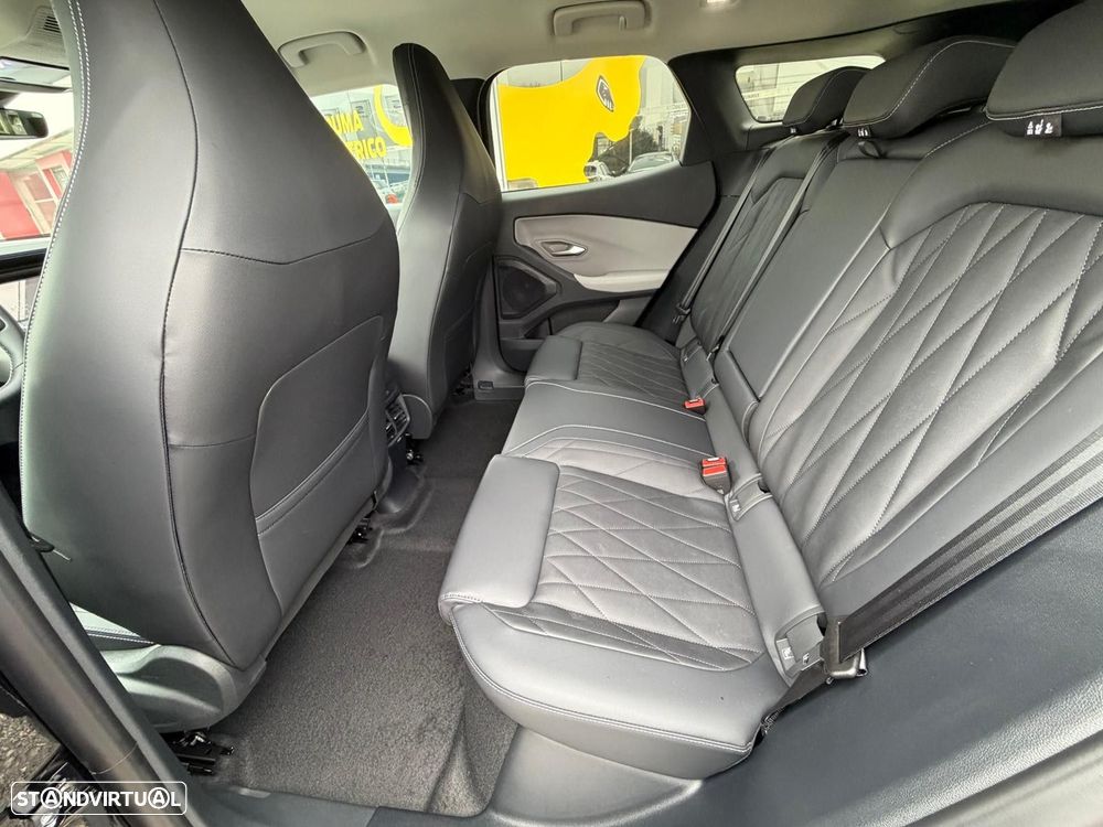 Ford Explorer 77 kWh Premium - 12