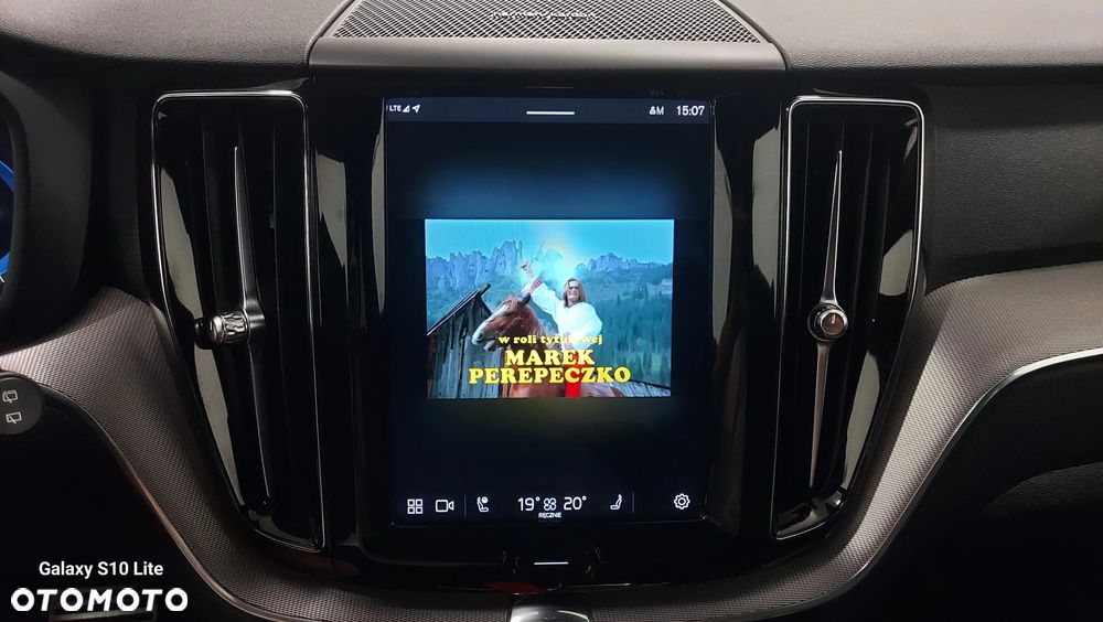 Volvo XC 60 B4 D Geartronic RDesign - 28