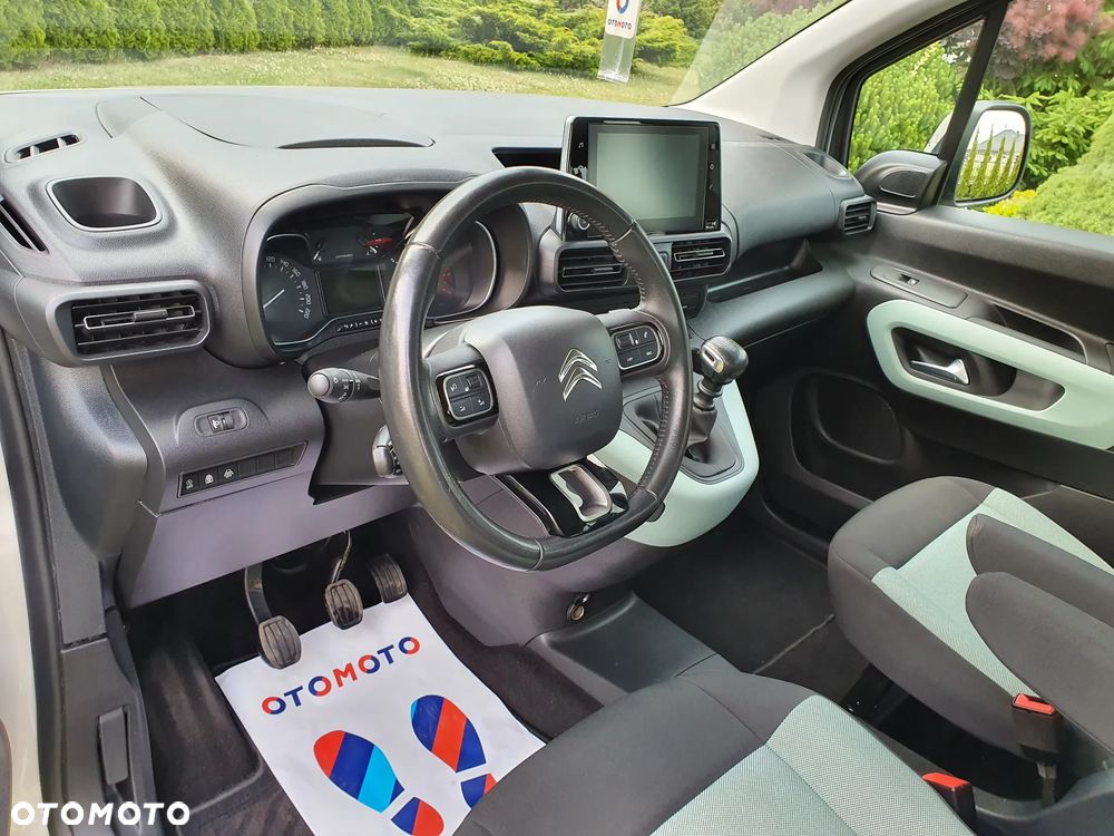 Citroën Berlingo XL PureTech 110 LIVE PACK - 14