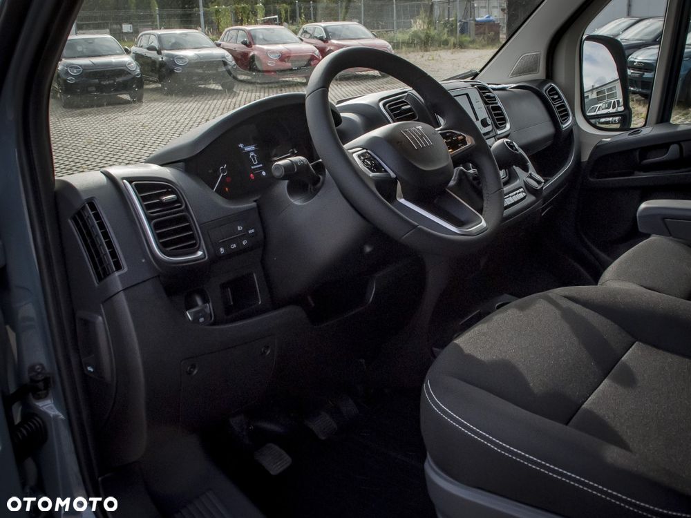 Fiat FIAT DUCATO SERIA 2 STOCK MY25.5 Ducato Maxi Furgon L4H2 3,5T Diesel 140KM Manual - 12