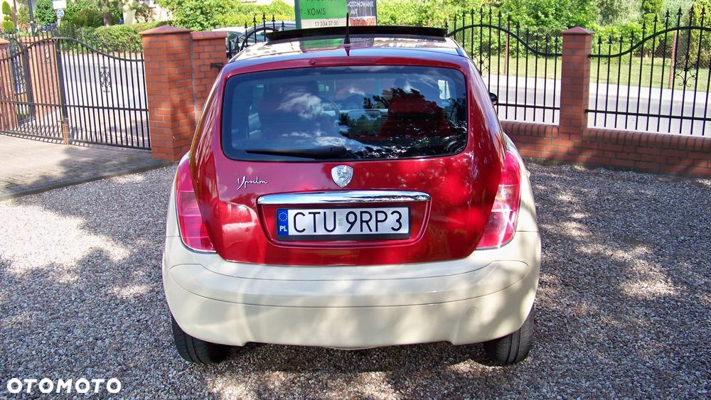 Lancia Ypsilon 1.2 16v Class - 7