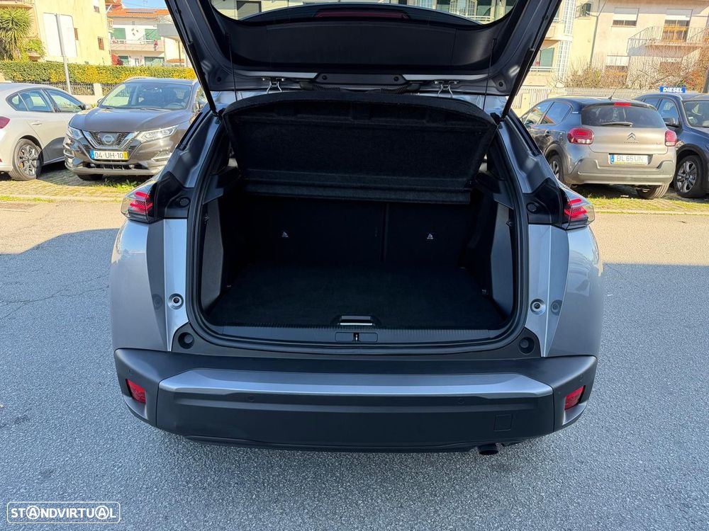 Peugeot 2008 1.2 PureTech Allure - 13