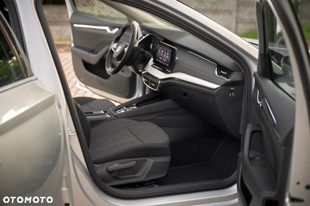 Skoda Octavia 2.0 TDI Style DSG - 21