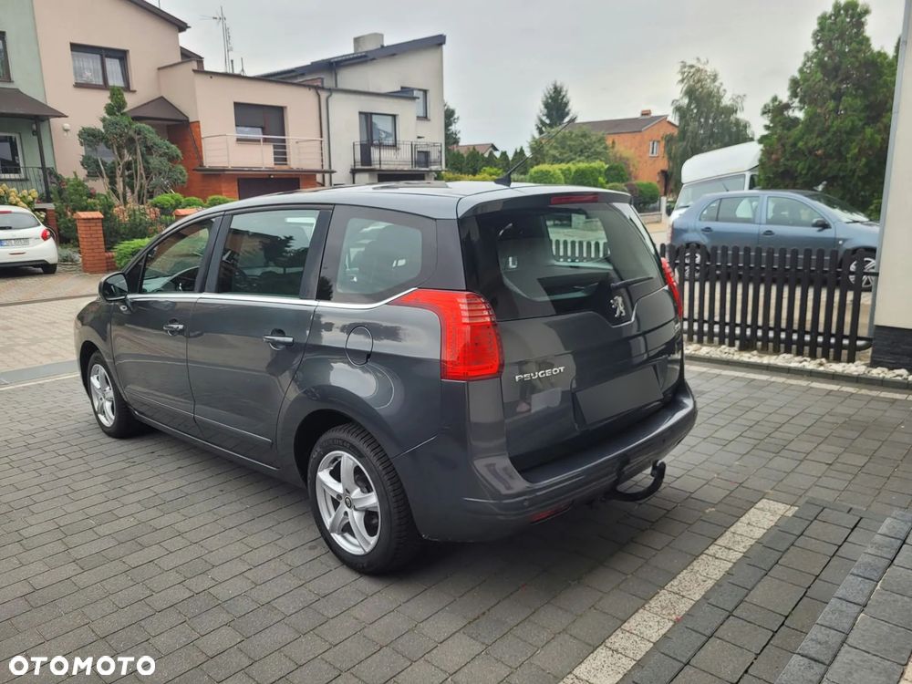 Peugeot 5008 - 6