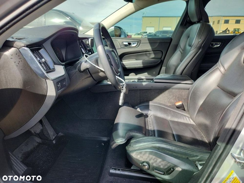 Volvo XC 60 - 7