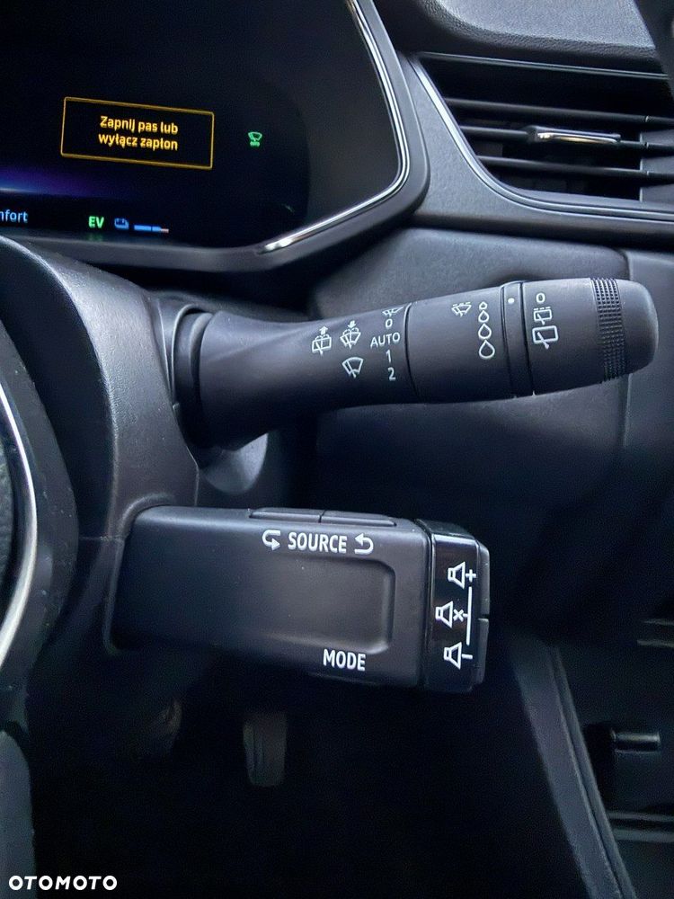 Renault Captur - 27