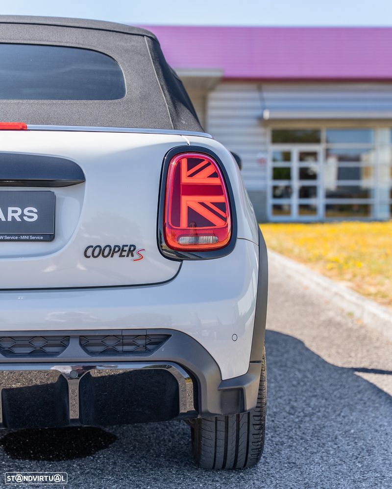 MINI Cabrio Cooper S Aut. JCW — fotografia 15
