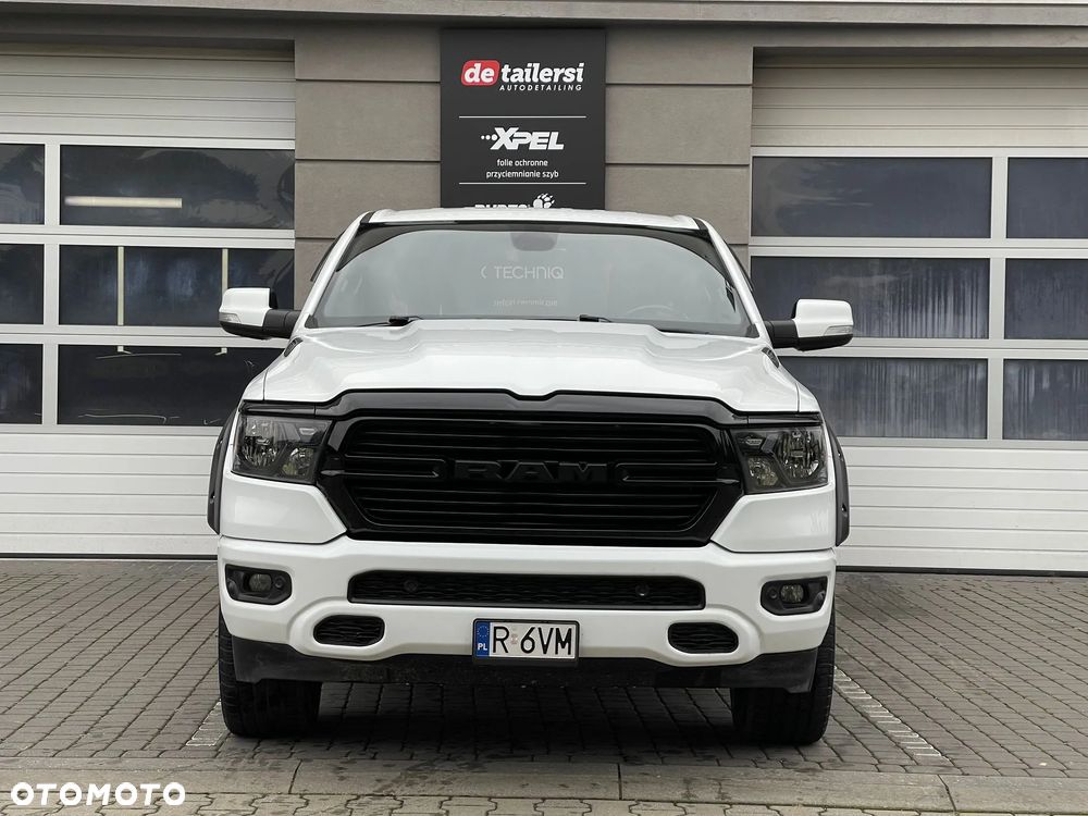 Dodge RAM 1500 5.7 4x4 - 2