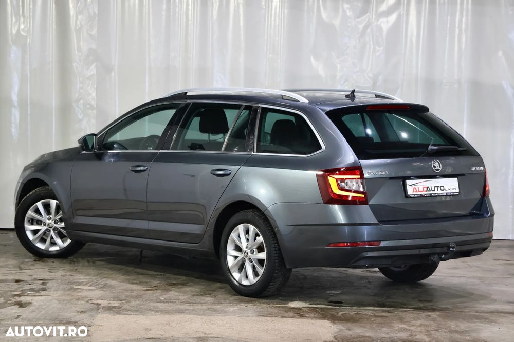 Skoda Octavia - 4