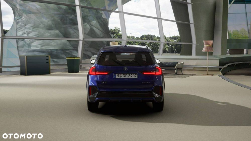 BMW X1 - 10