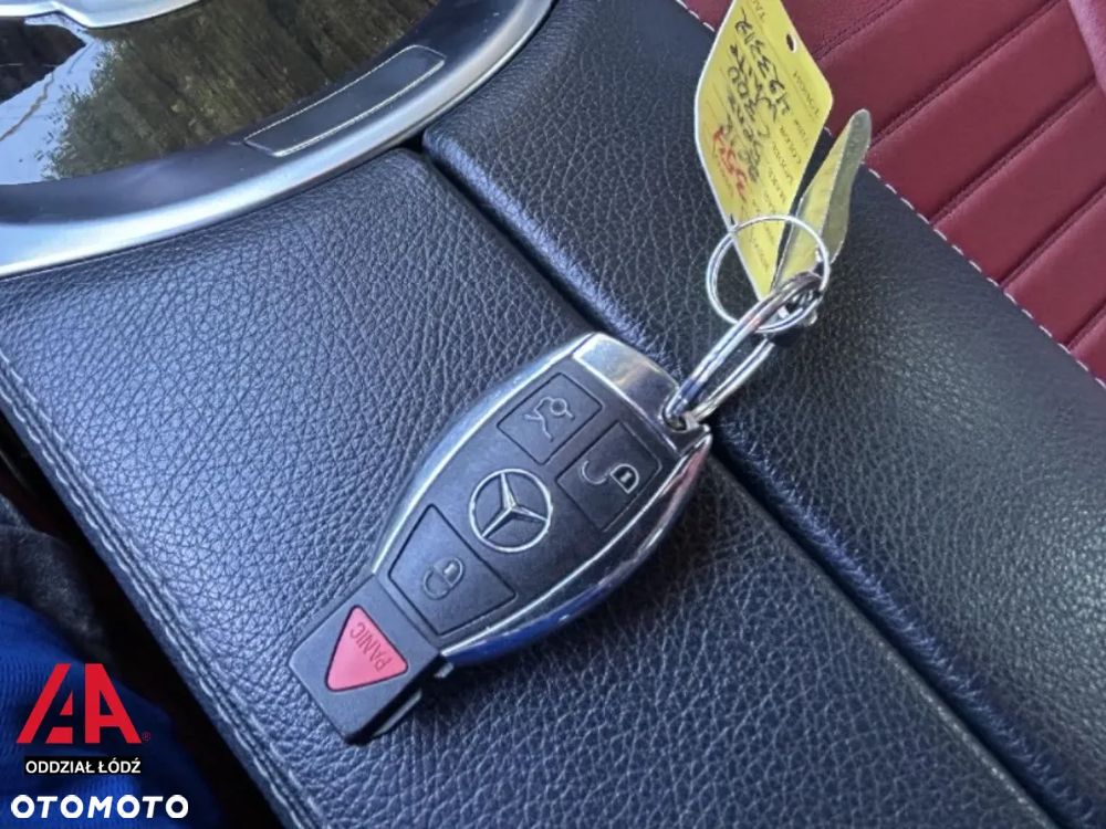Mercedes-Benz Klasa C 300 9G-TRONIC - 13