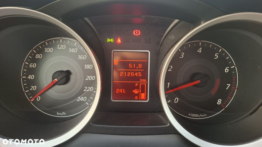 Mitsubishi Lancer 1.8 Invite - 7