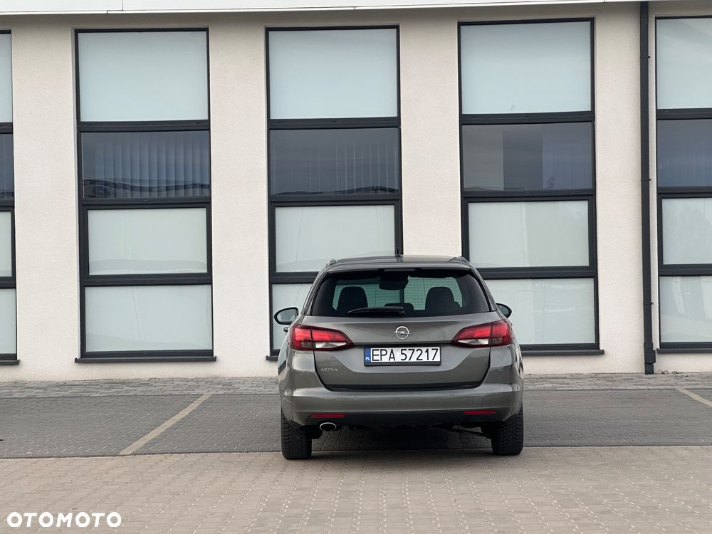 Opel Astra 1.6 BiTrb D (CDTI) Start/Stop Innovation - 21