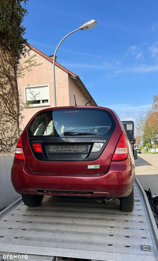 Suzuki Liana 1.6 - 6