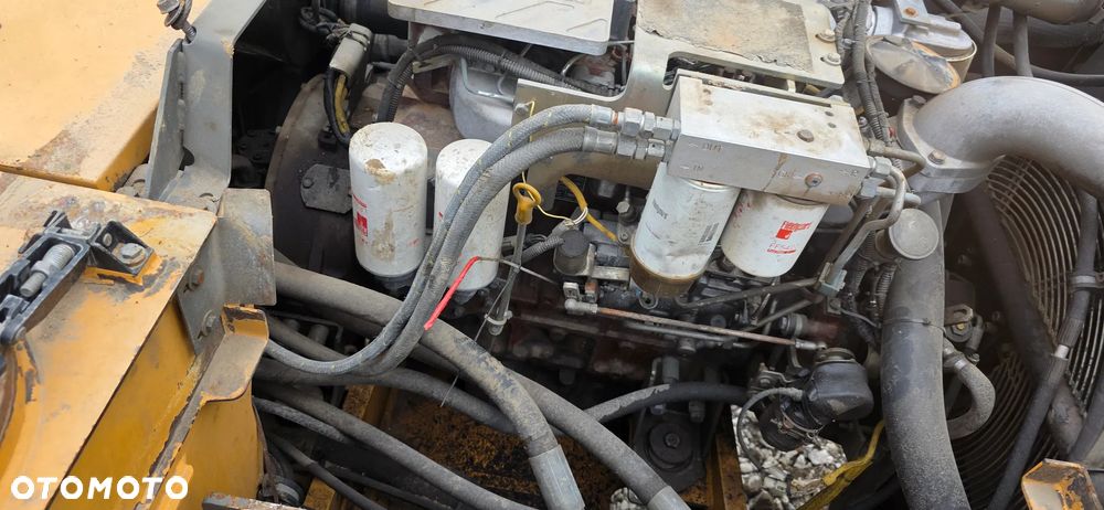 Liebherr R 924 B HDSL - 17
