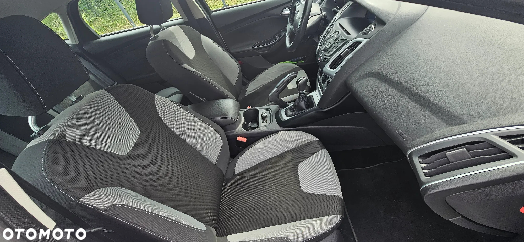 Ford Focus 1.6 Titanium - 6