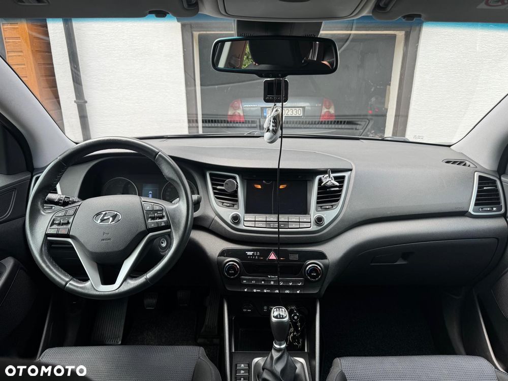 Hyundai Tucson blue 1.7 CRDi 2WD Classic - 15